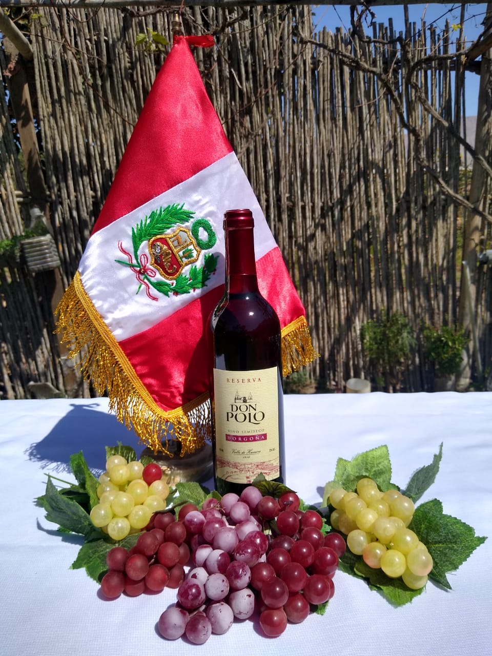 Vino Borgoña Semiseco. Don Polo